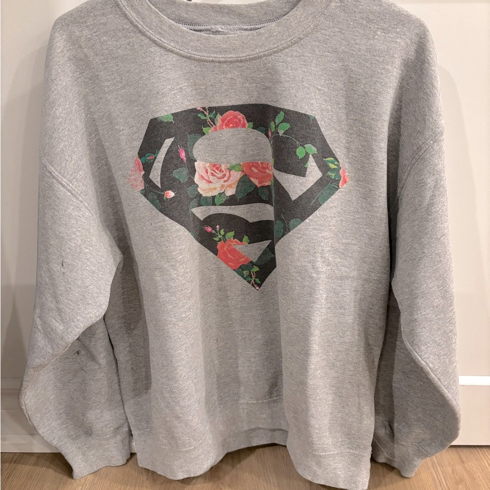 Ladies Size Medium Floral Superman Sweater - Stains Shown in Photos